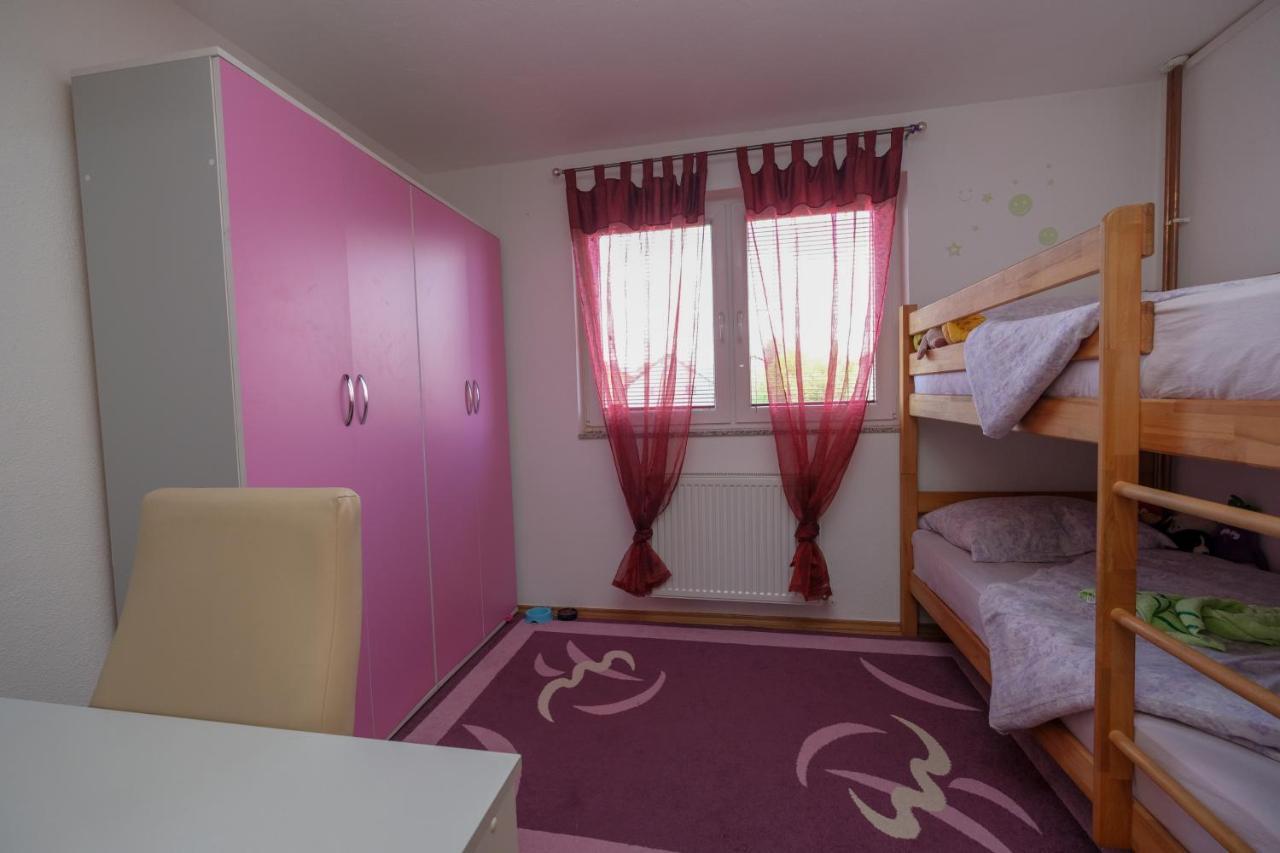 Melek 4 Bedrooms Villa Sarajevo