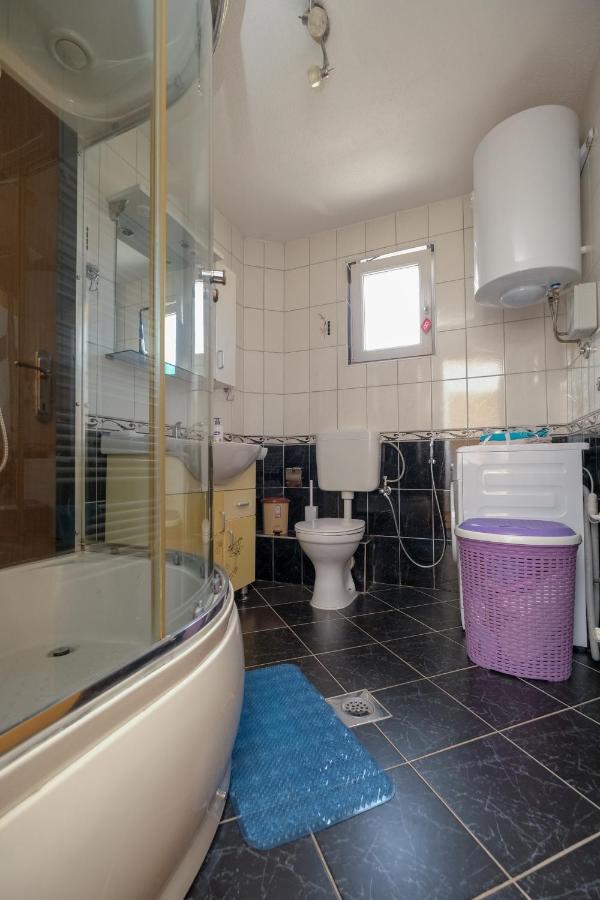 Villa Melek 4 Bedrooms *