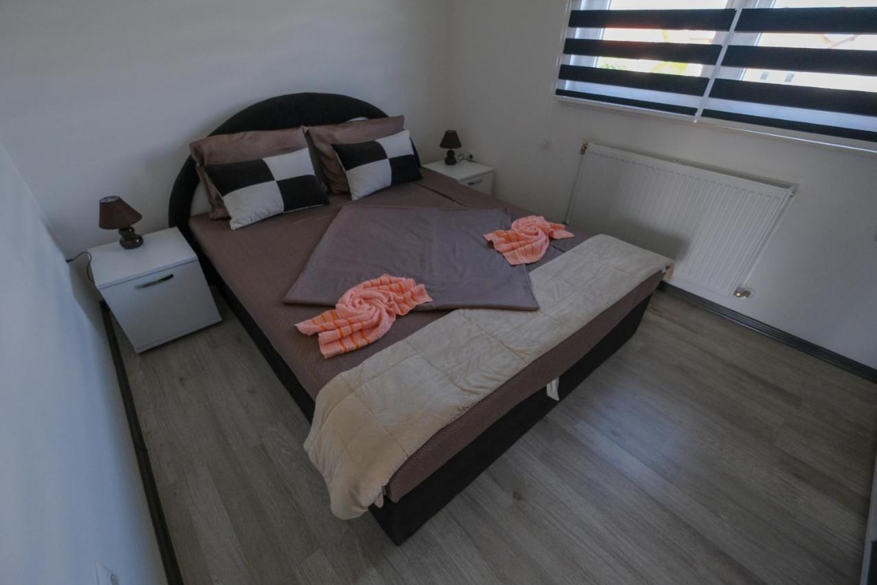 Melek 4 Bedrooms Villa *