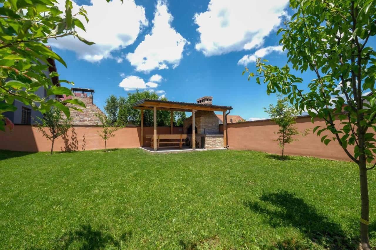 Melek 4 Bedrooms * Sarajevo