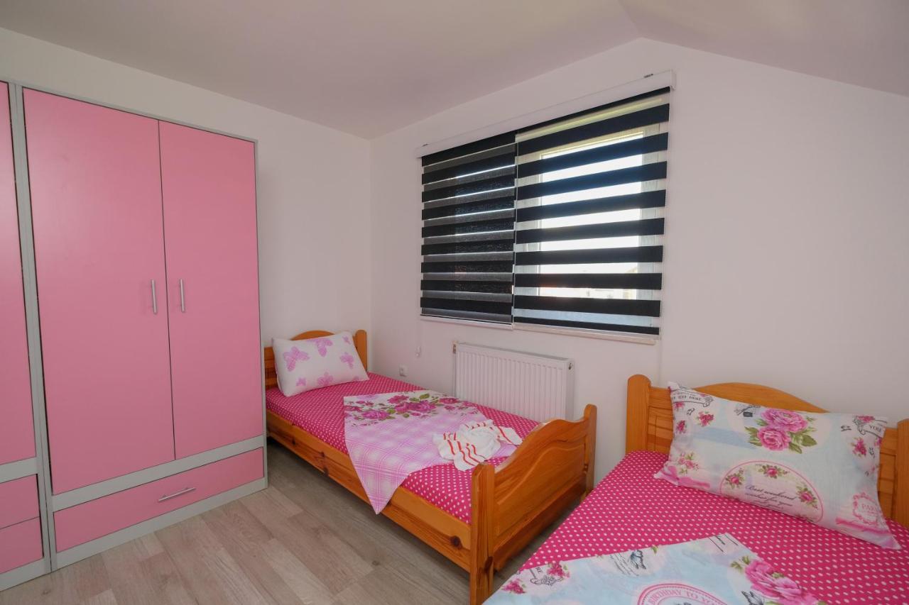 Villa Melek 4 Bedrooms Sarajevo